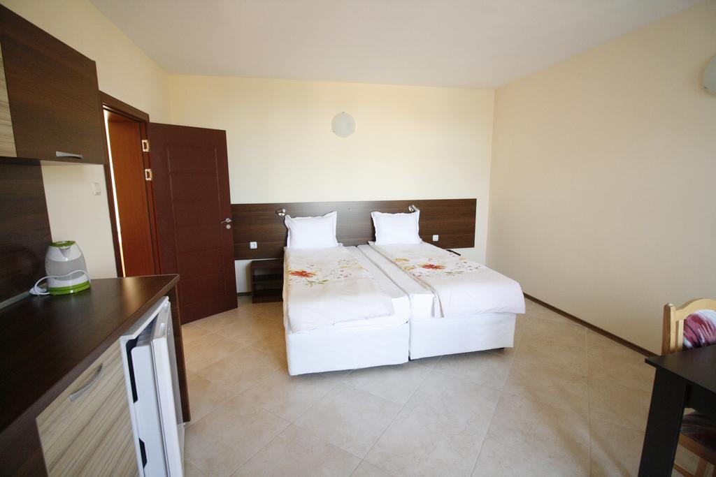 Hotel Marant Sozopol Buitenkant foto