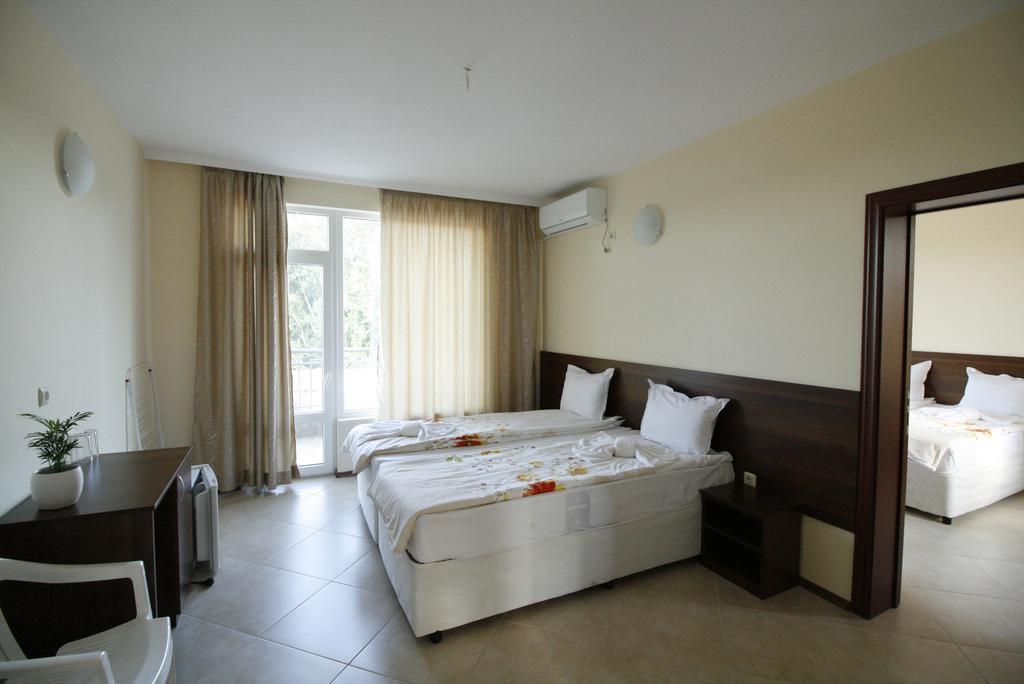 Hotel Marant Sozopol Buitenkant foto