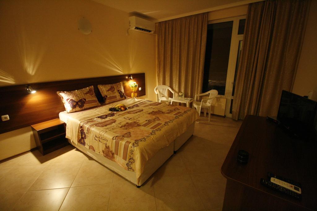 Hotel Marant Sozopol Buitenkant foto